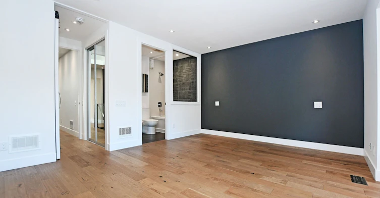 10 Palmerston Avenue, Toronto, ON, M6J 2H7 - 26