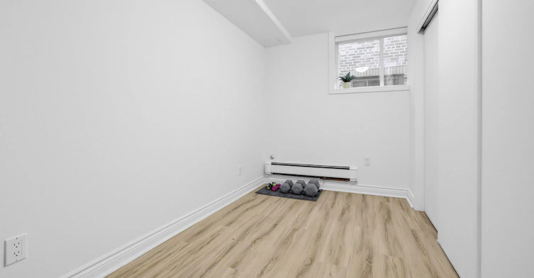 96 Whitehall Road, Toronto, ON, M4W 2C7 - 31