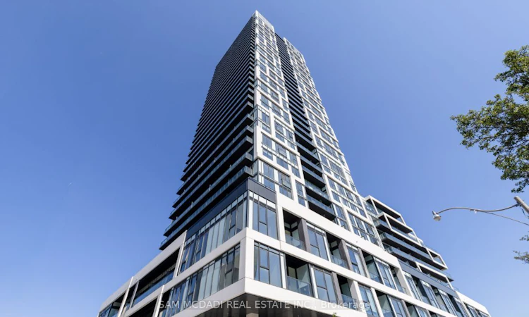 801-5 Defries Street