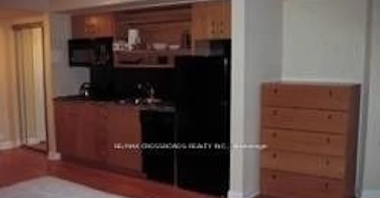 1311-200 Victoria Street, Toronto, ON, M5B 1V8 - 8