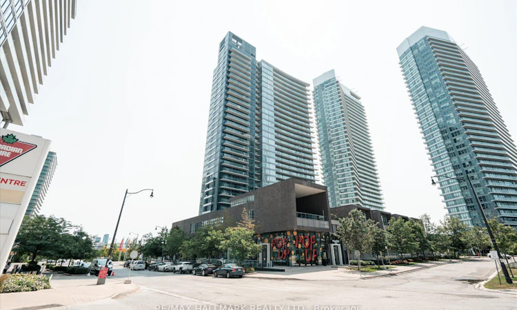 2110-121 Mcmahon Drive