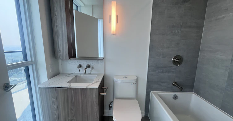 2909S-110 Broadway Avenue, Toronto, ON, M4P 1V7 - 12