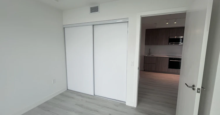2909S-110 Broadway Avenue, Toronto, ON, M4P 1V7 - 16