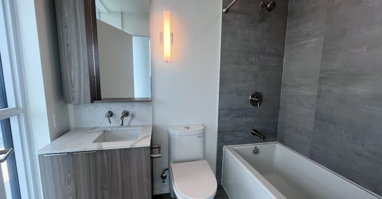 2909S-110 Broadway Avenue, Toronto, ON, M4P 1V7 - 11