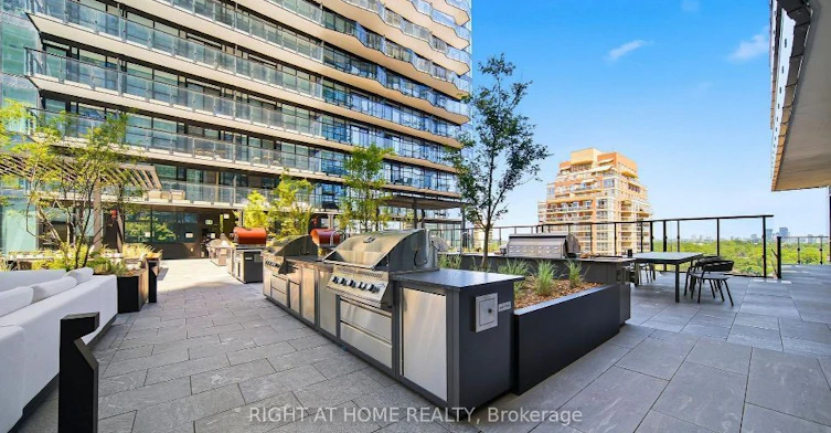 2909S-110 Broadway Avenue, Toronto, ON, M4P 1V7 - 26