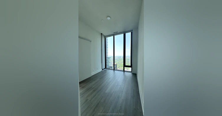 5002-8 Cumberland Street, Toronto, ON, M4W 0B6 - 5