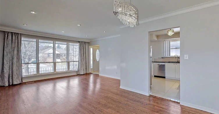 Main Level-79 Patricia Avenue, Toronto, ON, M2M 1J1 - 8