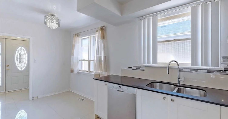 Main Level-79 Patricia Avenue, Toronto, ON, M2M 1J1 - 13