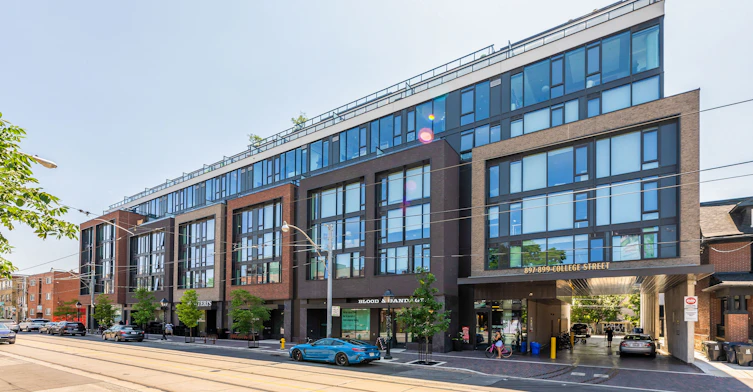 506-897 College Street W, Toronto, ON, M6H 2C2