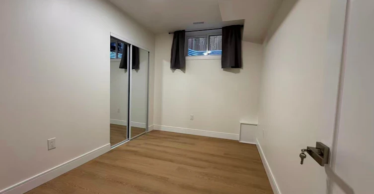 1B-53 Bishop Avenue, Toronto, ON, M2M 1Z4 - 5
