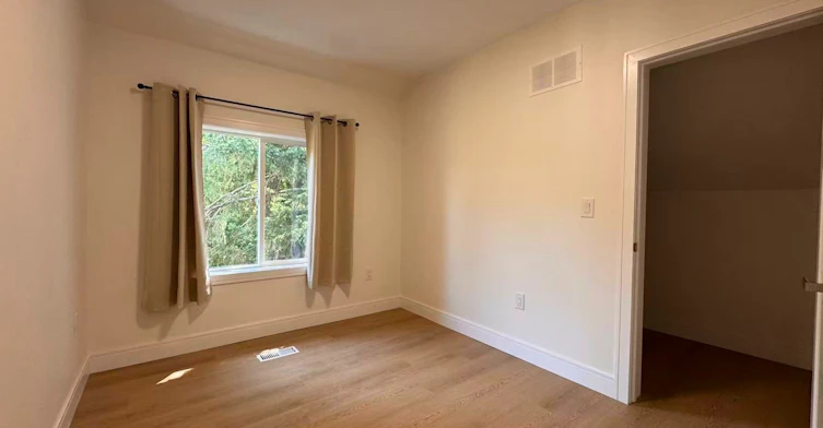 5-53 Bishop Avenue, Toronto, ON, M2M 1Z4 - 11
