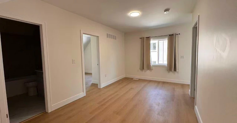 5-53 Bishop Avenue, Toronto, ON, M2M 1Z4 - 8