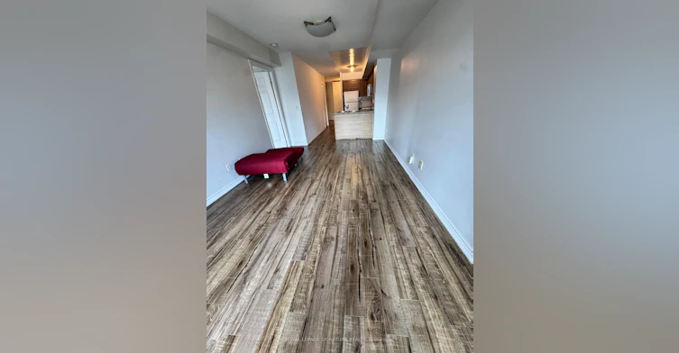 1204-761 Bay Street, Toronto, ON, M5G 2R2 - 2