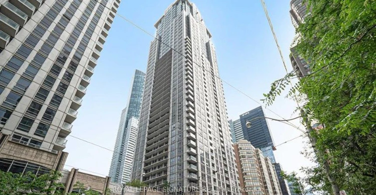 1204-761 Bay Street, Toronto, ON, M5G 2R2