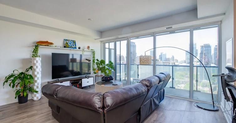 2302-575 Bloor Street E, Toronto, ON, M4X 1J8 - 8
