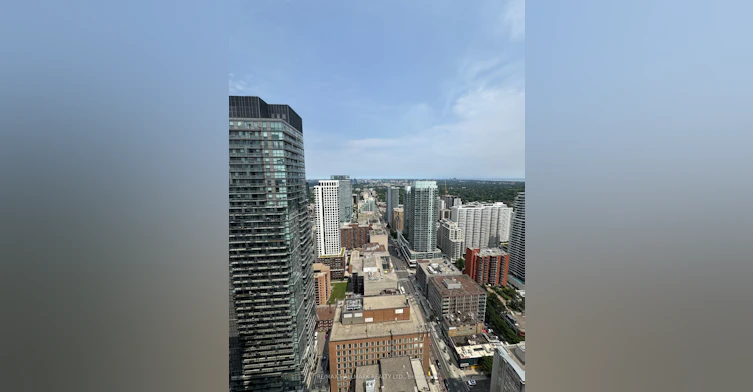 3808-8 Eglinton Avenue E, Toronto, ON, M4P 0C1 - 4