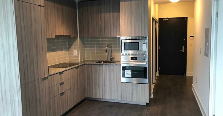 803-955 Bay Street, Toronto, ON, M5S 0C6