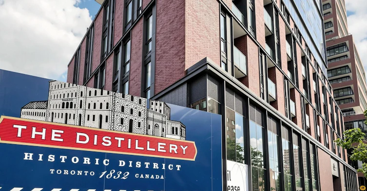 2504-35 Parliament Street, Toronto, ON, M5A 2Y5 - 50