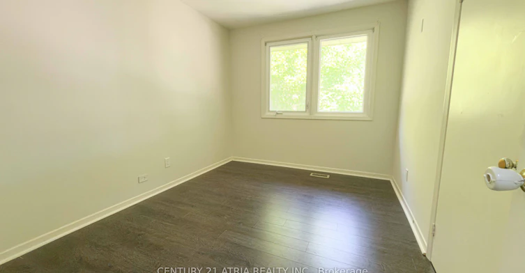 11 Danville Drive, Toronto, ON, M2P 1H7 - 19