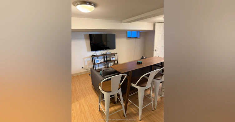lower-2 Coates Avenue, Toronto, ON, M6C 1K7 - 10