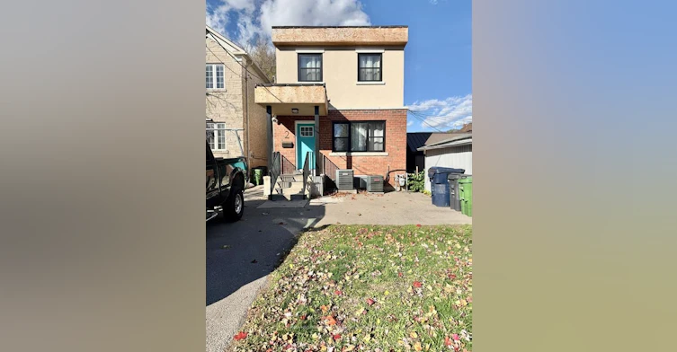 lower-2 Coates Avenue, Toronto, ON, M6C 1K7