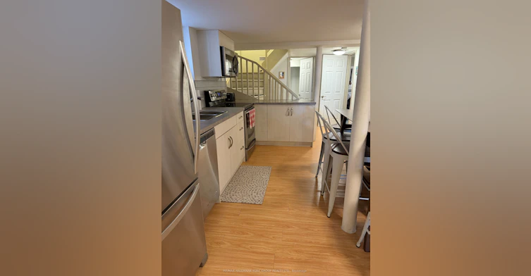 lower-2 Coates Avenue, Toronto, ON, M6C 1K7 - 12