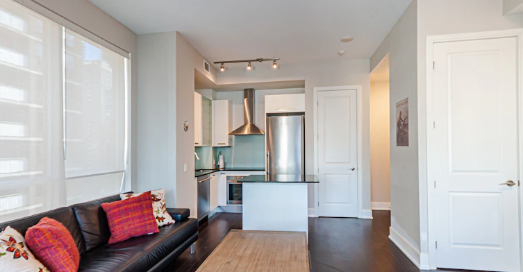 1002-21 Balmuto Street, Toronto, ON, M4Y 1W4 - 11