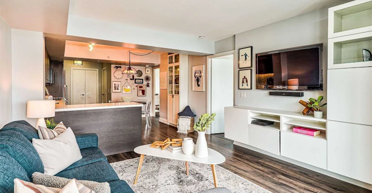 1209 W-565 Wilson Avenue, Toronto, ON, M6S 4A8