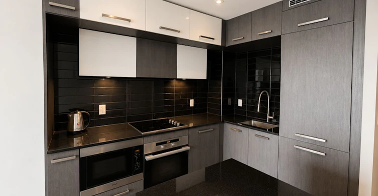 2403-8 The Esplanade N/A, Toronto, ON, M5E 0A6 - 12