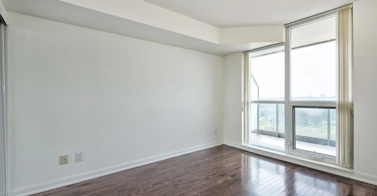 1009-5793 Yonge Street, Toronto, ON, M2M 0A9 - 11