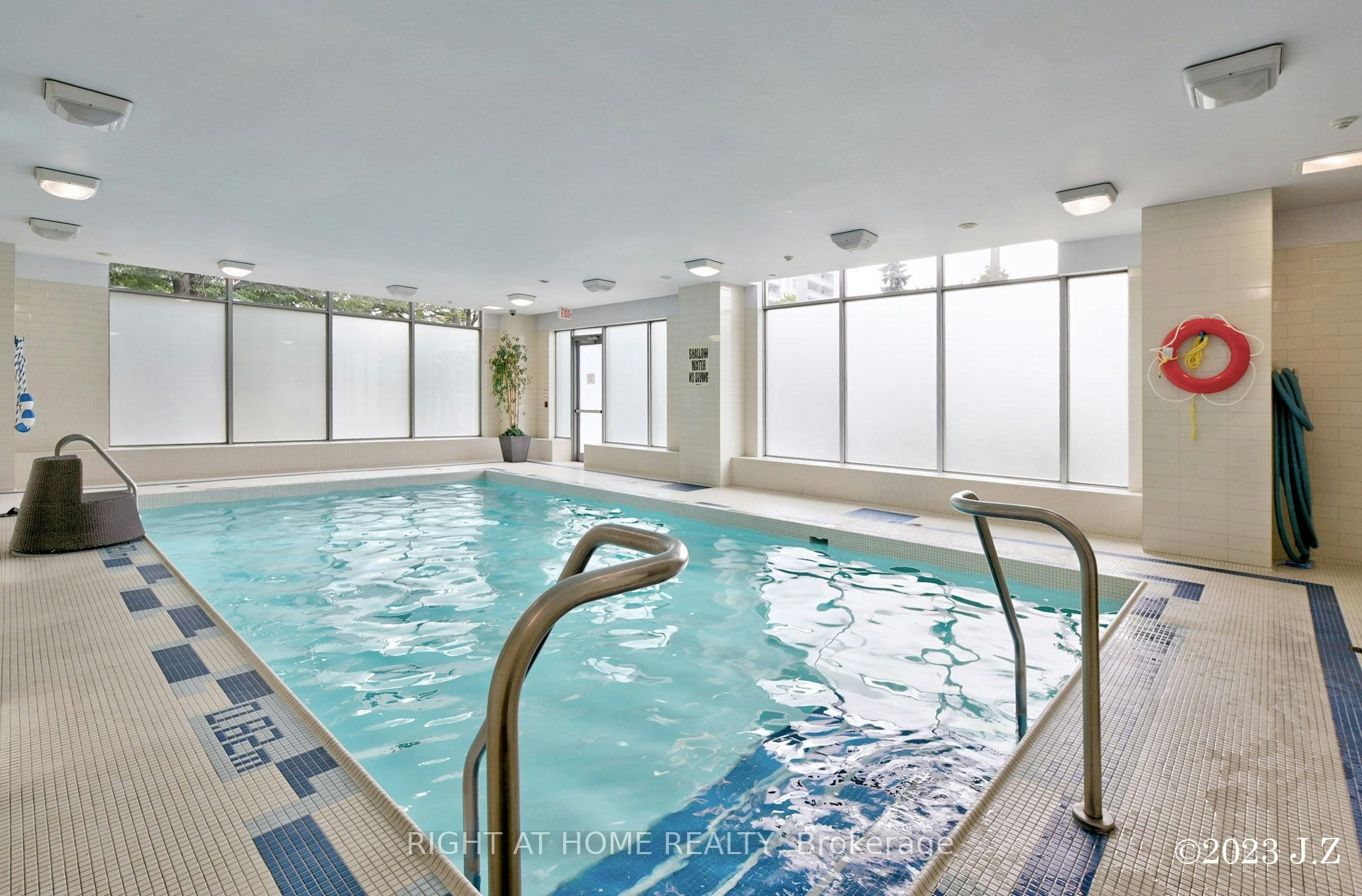 1009-5793 Yonge Street, Toronto, ON, M2M 0A9 - 18