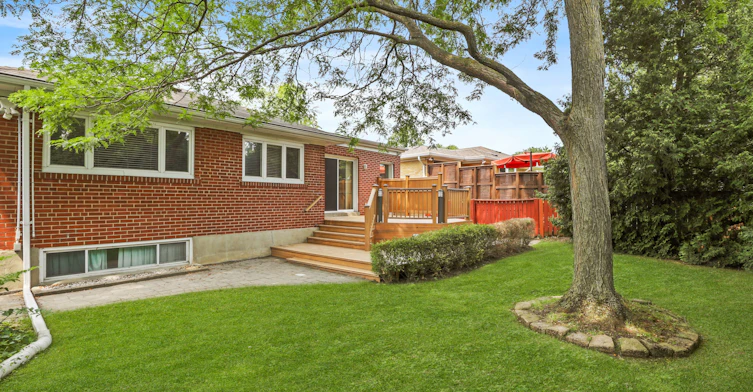 121 Elvaston Drive, Toronto, ON, M4A 1N8 - 25