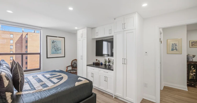 906-100 Canyon Avenue, Toronto, ON, M3H 5T9 - 11