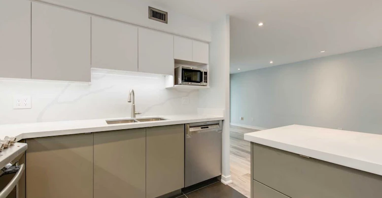 905-30 Greenfield Avenue, Toronto, ON, M2N 6N3 - 9
