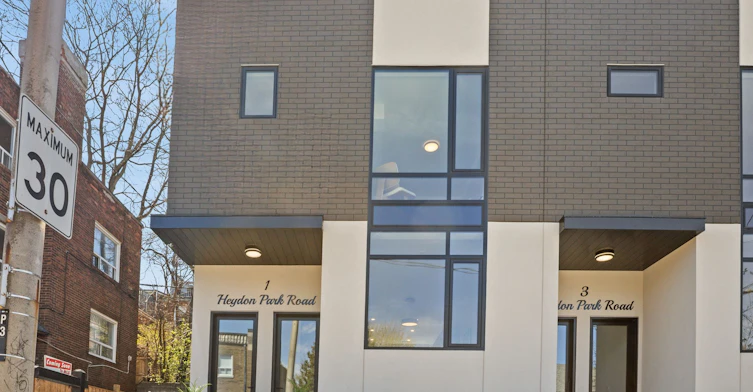 Main/Upper-3 Heydon Park Road, Toronto, ON, M6J 2C7 - 3