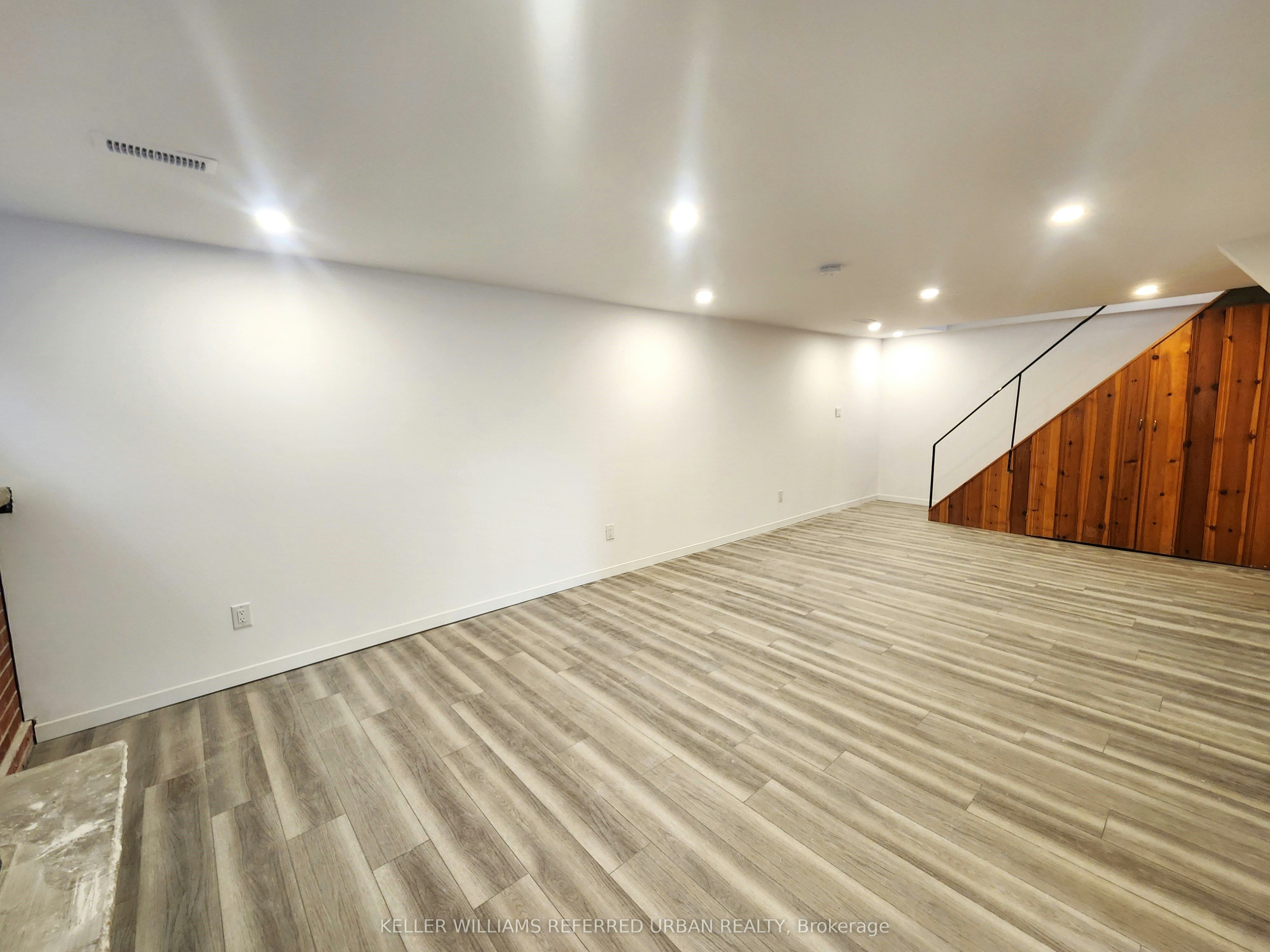 35 Shippigan Crescent, Toronto, ON, M2J 2G1 - 17