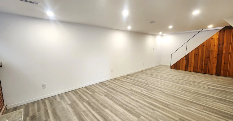 35 Shippigan Crescent, Toronto, ON, M2J 2G1 - 17