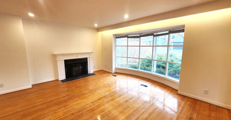 35 Shippigan Crescent, Toronto, ON, M2J 2G1 - 7