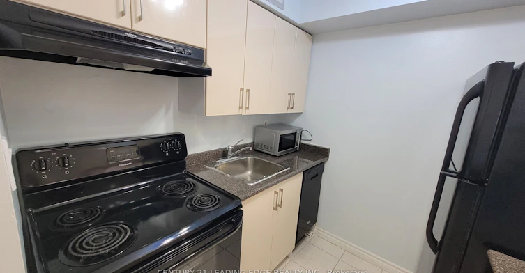 1512-633 Bay Street, Toronto, ON, M5G 2G4 - 3