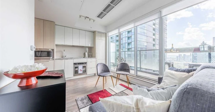 4008-115 Blue Jays Way, Toronto, ON, M5V 0N4 - 3