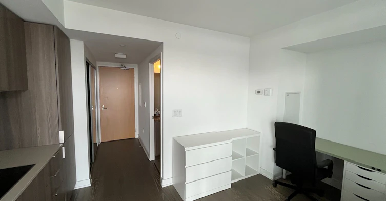 2712-11 Wellesley Street W, Toronto, ON, M4Y 0G4 - 4