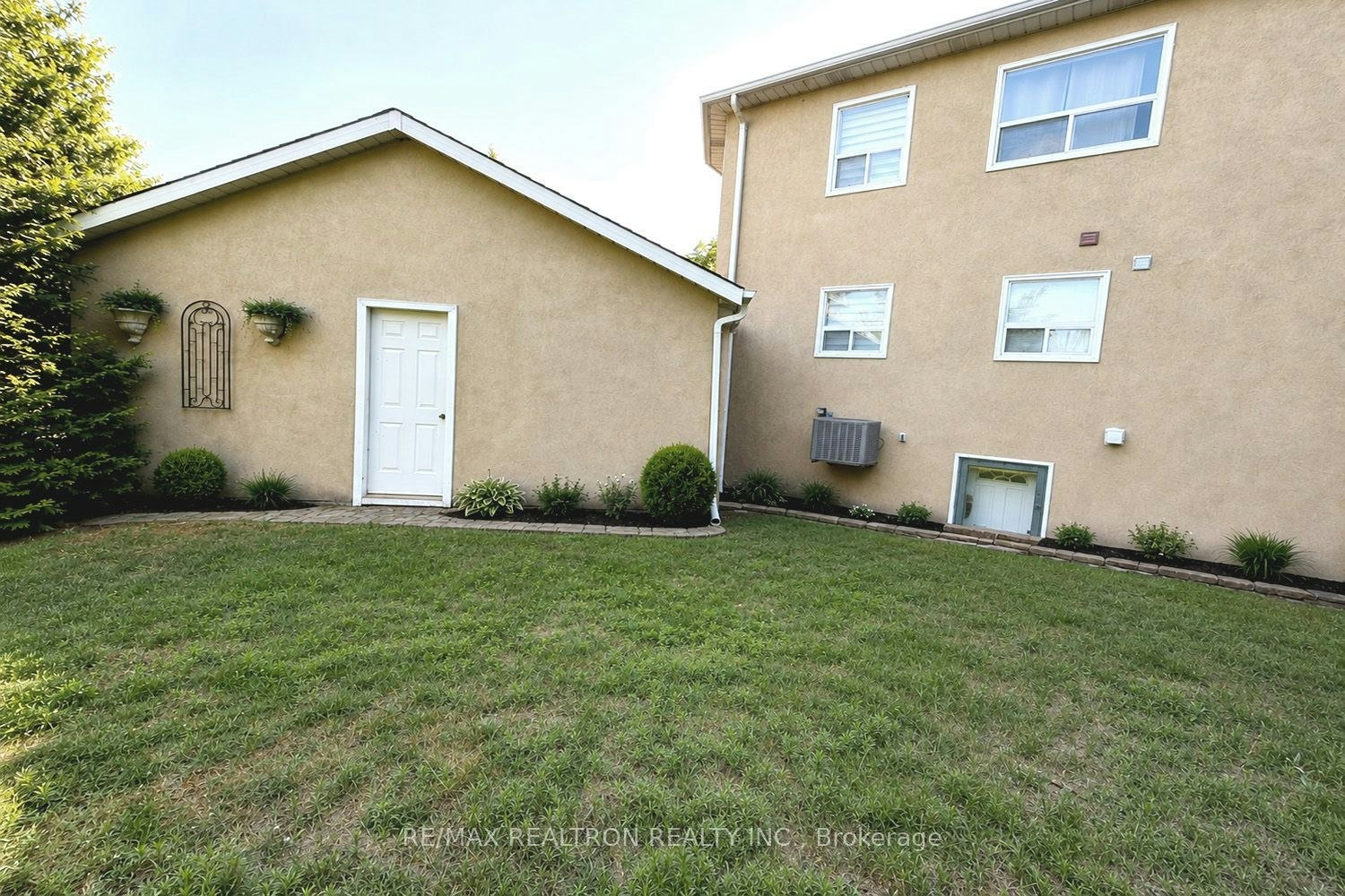 20 Redwing Place, Toronto, ON, M3C 2A8 - 23