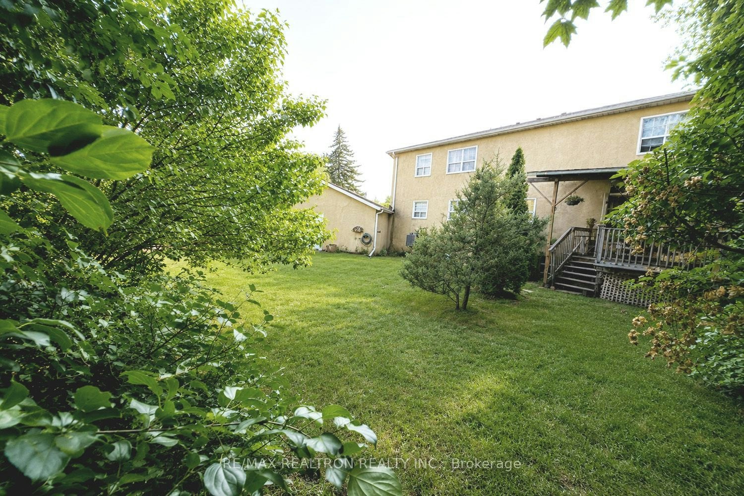 20 Redwing Place, Toronto, ON, M3C 2A8 - 22