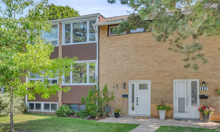 10-119 Southill Drive