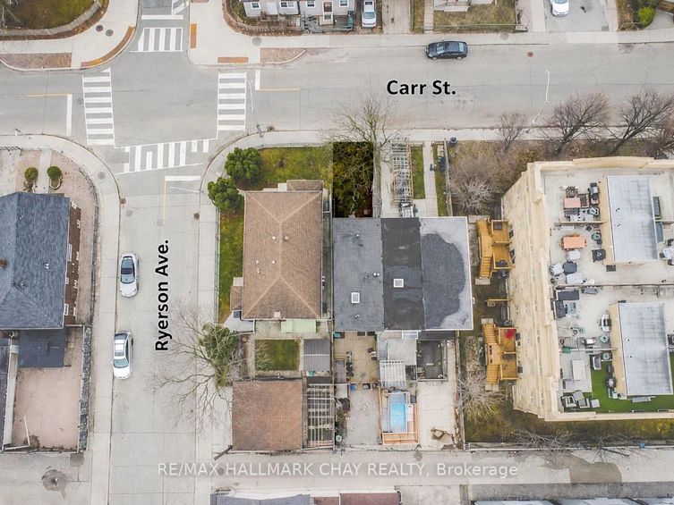 48 Carr Street, Toronto, ON, M5T 1B7