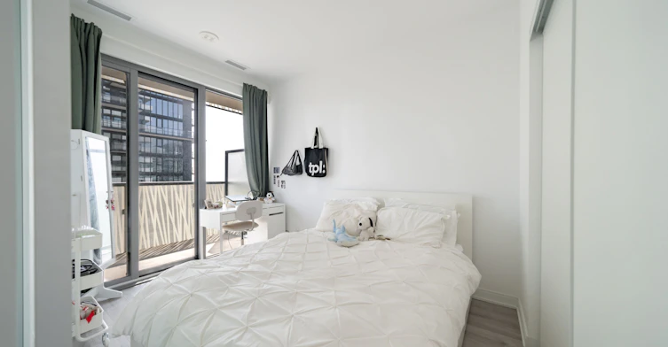 4113-50 Charles Street E, Toronto, ON, M4Y 0C3 - 7