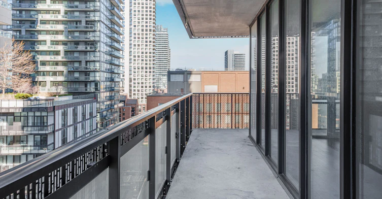1108-8 Eglinton Avenue, Toronto, ON, M4P 1A6 - 17
