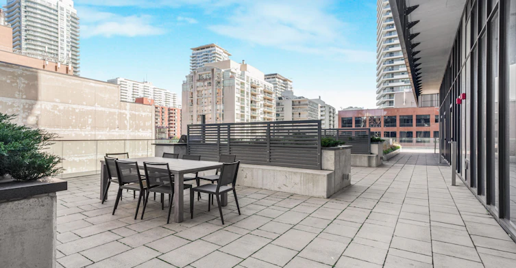 1108-8 Eglinton Avenue, Toronto, ON, M4P 1A6 - 25