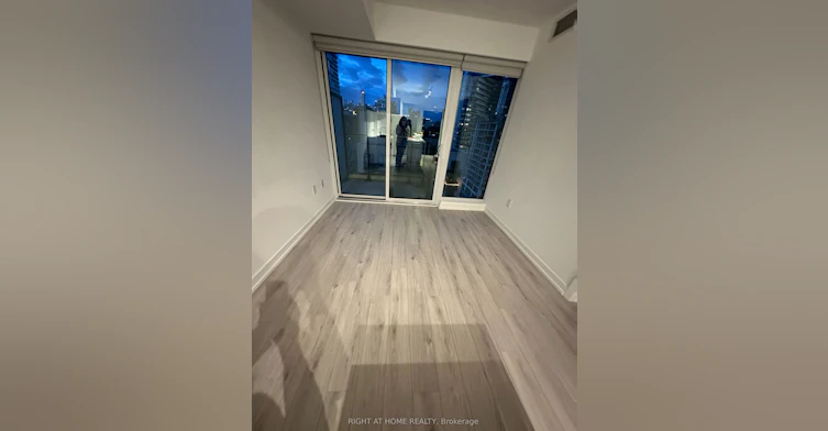 1811-77 Shuter Street, Toronto, ON, M5B 0B8 - 8