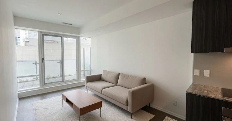 524-1 Bloor Street E, Toronto, ON, M4Y 2Z1 - 2